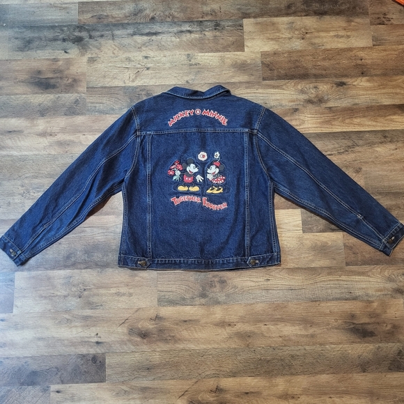 Vintage Walt Disney Store Mickey and Minnie Mouse Embroidered Jean Jacket Size M - Picture 1 of 10